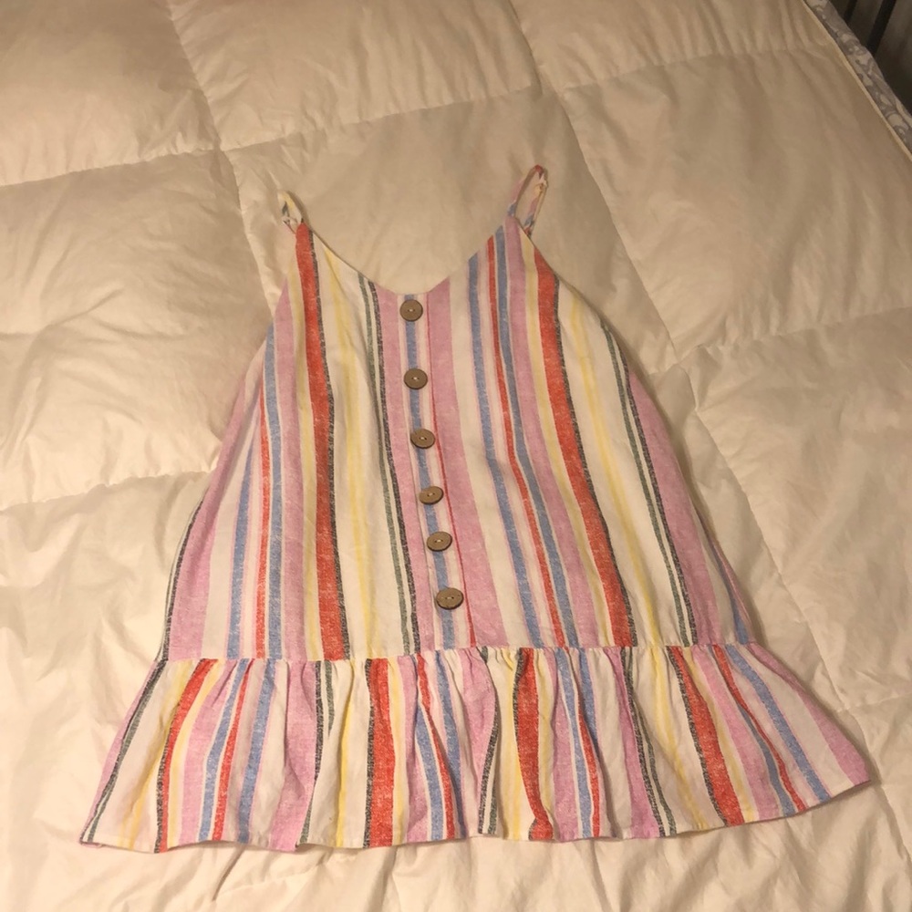 Summer multi-color dress with wooden buttons and an under skirt
